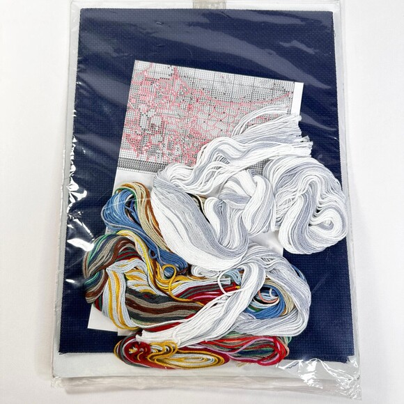 Cross Stitch Designs for the Needle Polar Santa New Sealed - Picture 4 of 5